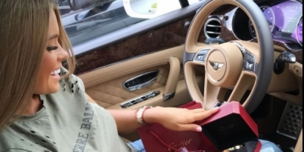 РАБОТА ДЛЯ ДЕВУШЕК ЛЮБЫХ ТИПАЖЕЙ САНКТ-ПЕТЕРБУРГ +7(981)981-28-88