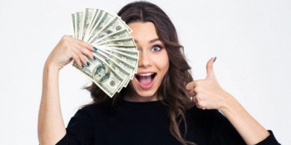 Тольятти проводится набор девушек +7(917)957-65-02